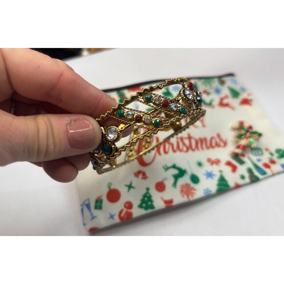 Merry Christmas Pouch W/Gold Bangles & Candy Cane Brooch Set - Picture 3 of 6